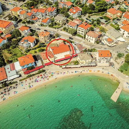 Bojan With Terrace And Sea View Apartment *