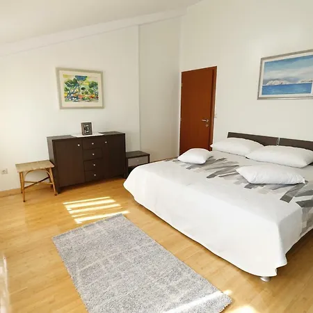 Bojan With Terrace And Sea View Apartment Baska (Krk)