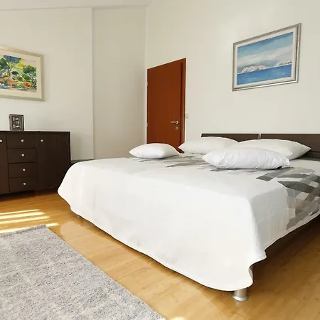 Bojan With Terrace And Sea View Apartament Baška